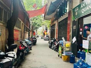 Bán nhà lê văn hiến, sổ phân lô, diện tích 23 m2, 5 tầng, ô tô đỗ cửa, cách ô tô tránh 10 m