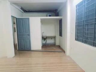 Bán toà chdv. 45 m2, 7 tầng, ô tô 10 m, 2 thoáng, kinh doanh, dòng tiền 500tr/ măm, giá nhỉnh 9 tỷ