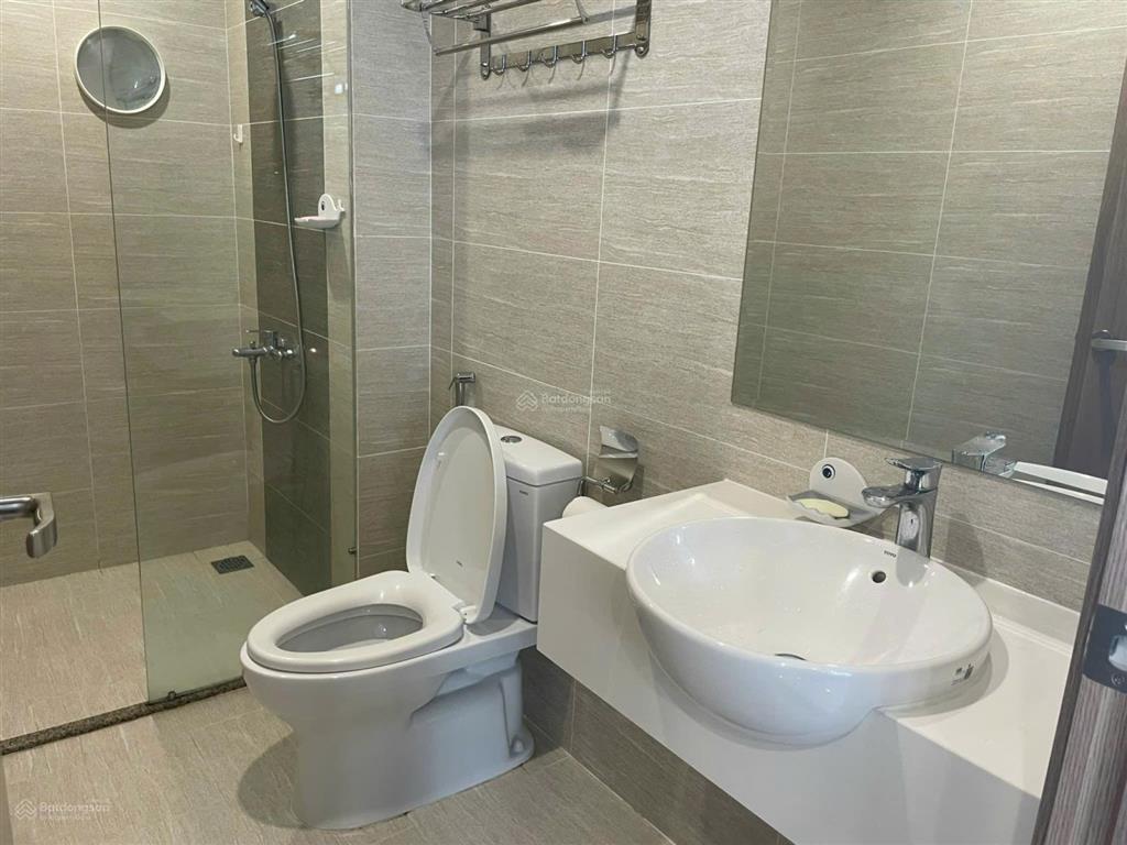 Tôi bán nhanh căn 2n+ ở gs1, 5,9 tỷ, miễn phí mg, xem nhà free, full nội thất đẹp chỉ việc vào ở