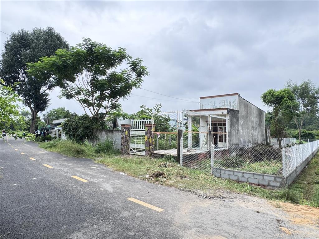 241,5m2 (5x49m) full thổ, đất nở hậu làm nhà trọ, làm xưởng, setup nhà vườn