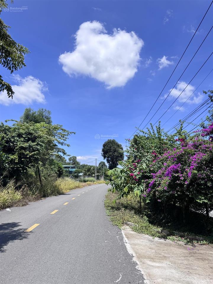 Khách có 2 tỷ 4 mà còn bớt xem qua lô thổ cư 100% đường xe container để dành làm kho xưởng trọ oke