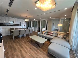 Cho thuê ch 3pn, dt 111m2 tầng 12, view hồ tây, đầy đủ nội thất đẹp, cc le roi soleil 59 xuân diệu