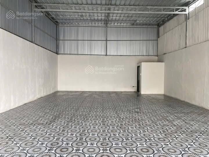 Cần bán kho mặt tiền đường hoàng ngân 200m2  23 tỷ