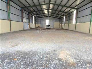 Cho thuê kho 2400m2  170tr đường võ văn kiệt
