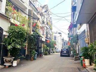 Bán nhà chính chủ, khu dân cư nhà lầu đẹp, gần phạm văn đồng