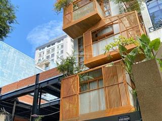 Bán nhà vị trí đắc địa ngay đi bộ bùi viện quận 1  (4x17m)  6 tầng  hđt 120tr/tháng  giá 28 tỷ