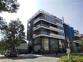 Bán chdv ngang 9m góc 2 mặt tiền trung tâm quận 3  7 tầng  hđt 150tr/tháng  giá 34 tỷ