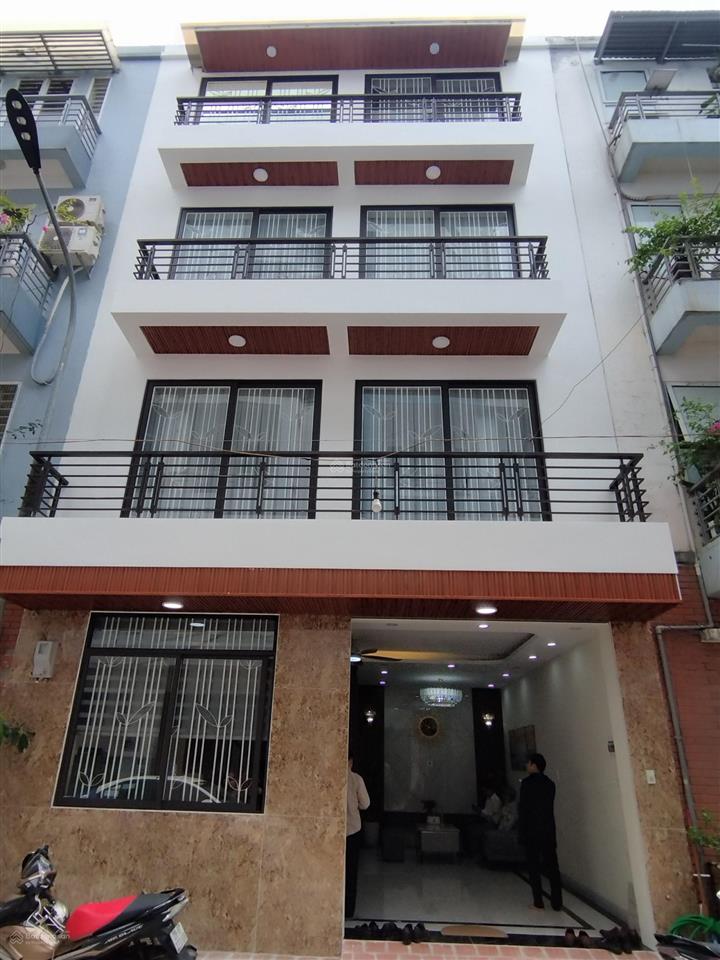 Bán nhà riêng 50m2, 12.5tỷ tại phan đình giót, thang máy  ô tô vào nhà
