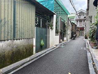 Bán nhà đất mai lâm 174m2 sẵn 5 phòng trọ dòng tiền gần quốc lộ 3 chỉ 43 triệu/m2