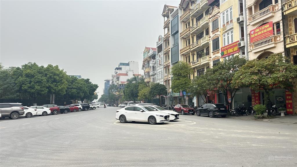 Bán đất khu 3ha vườn đào sẵn nhà có dòng tiền vỉa hè 3 ô tô tránh kinh doanh siêu đỉnh ngày đêm