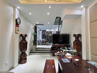 Siêu phẩm gò vấp nhà đẹp 4 tầng hẻm xe hơi gần công viên làng hoa, sổ riêng, chỉ 7.35 tỷ
