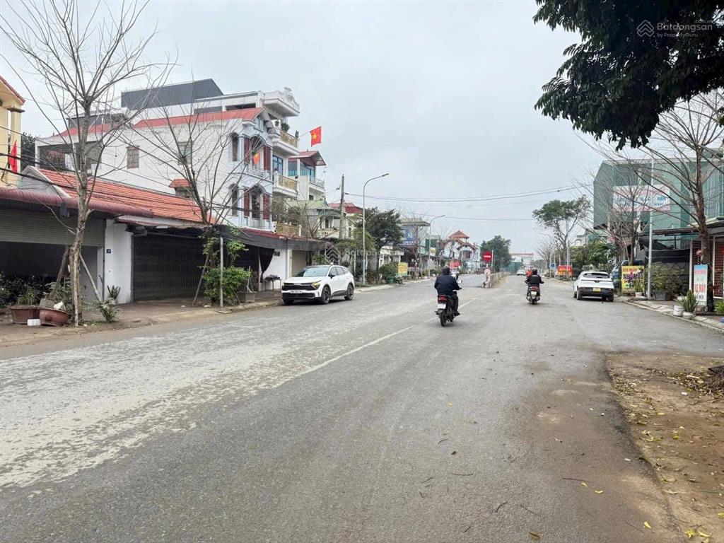 Con đi du học phải bán lô đất 77m2 trục chính cánh chủ full thổ cư xây trọ đỉnh cách đhfpt và dhqg