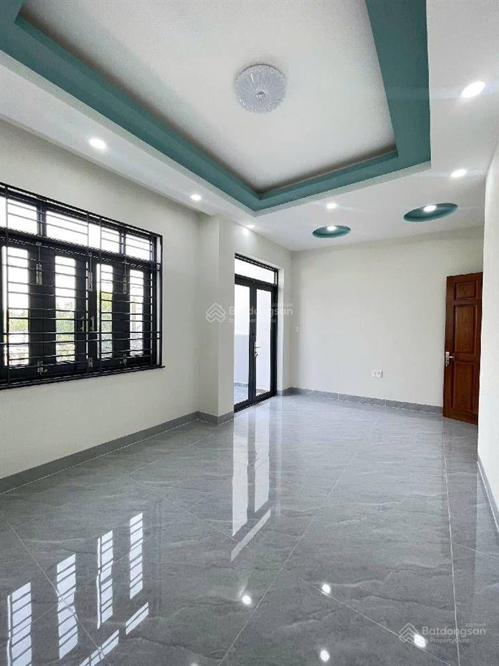 Nhà mới 3 tấm hẻm xe hơi 1560 tỉnh lộ 10, ngang 6,2 x 11m