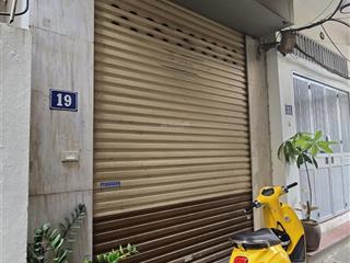Cho thuê nr 4 tầng (2pn, 3 wc) tại nghĩa dũng  ba đình