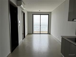 Hạ giá mạnh 2pn 1wc có rèm, 3 máy lạnh, máy nước nóng chỉ 9.5tr/tháng vào liền  thu huyền