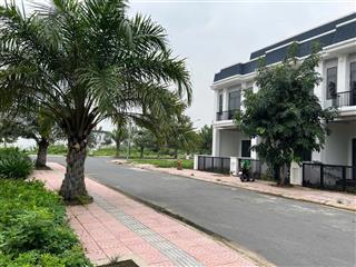 Mặt tiền đường hoàng phan thái