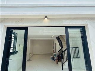 Nhà 2 tầng 40m2  gần đh marketing nhỉnh 4 tỷ