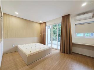 Cho thuê 2 phòng ngủ mới 100% full nội thất ngay nguyễn hữu cảnh gần chân cầu thủ thiêm