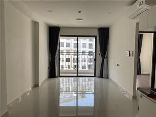 Bán gấp saigon royal cần bán giá tốt 2pn  1wc  54m2 view thoáng mát đẹp chỉ 5,6 tỷ  0931 337 ***