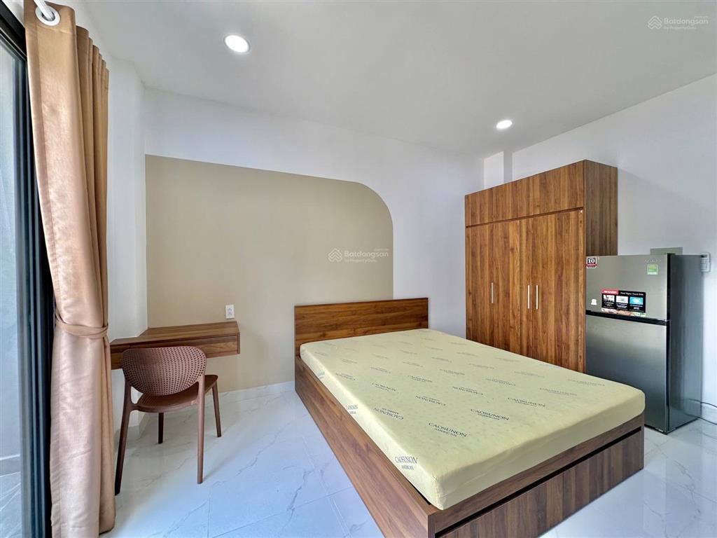 Cho thuê studio cực xinh  full nội thất  ban công thoáng  gần ubnd