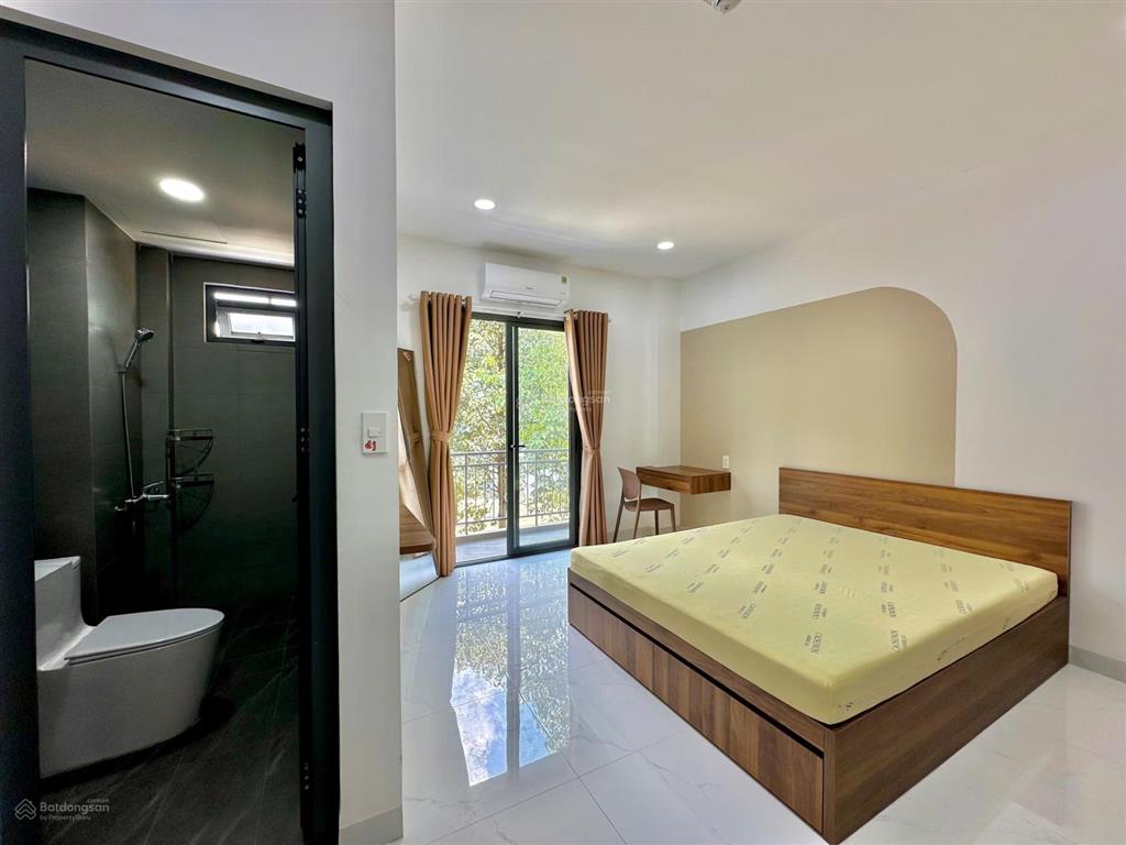 Cho thuê studio cực xinh  full nội thất  ban công thoáng  gần ubnd