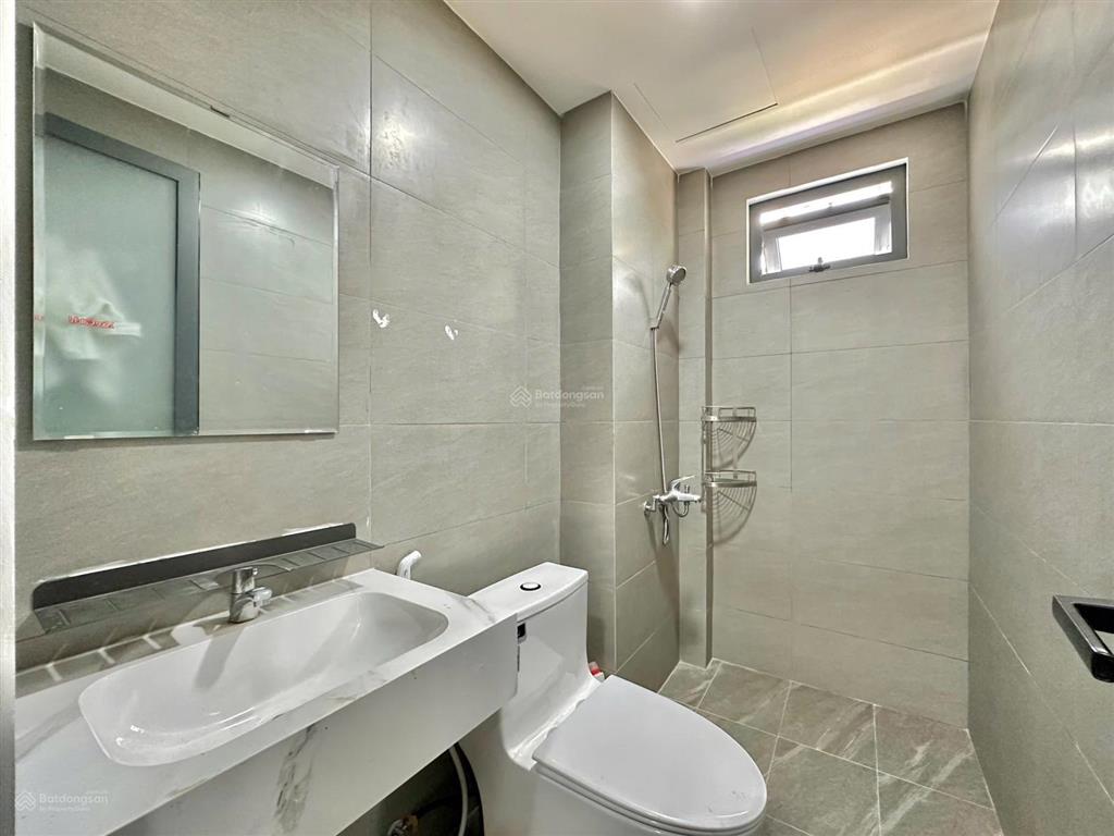 Cho thuê studio cực xinh  full nội thất  ban công thoáng  gần ubnd