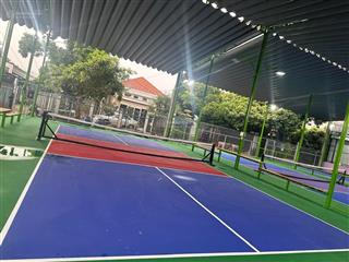 Cho thuê mặt bằng pickleball, xây sẵn 4 sân 1000m2 + nhà 300m2 đang xây, mặt tiền ngô chí quốc