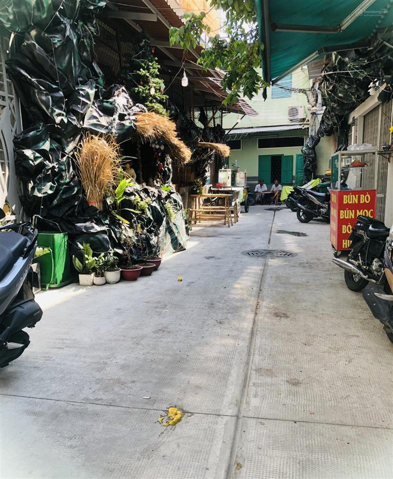 Hẻm xe hơi ngang 4 dài 11m 4 phòng ngủ  3 tầng  phạm văn hai  phường 3  tân bình  nhỉnh 7 tỷ