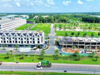 Tôi chính chủ cần bán gấp lô 100m2 giá 2ty570 trong khu stc long thành , ngay mặt dt769 . sổ sẵn