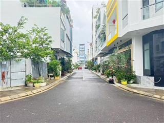 Chính chủ bán đất kđt phước long a, đường 10m, full tiện ích, cách biển 2km, giá đầu tư