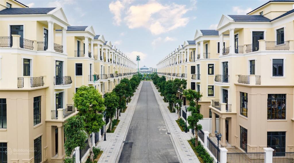 Chính chủ bán gấp liền kề đảo dừa vin 2  56m² giá 9.710 tỷ bao phí  hoàn thiện 2 tầng, sổ đỏ sẵn