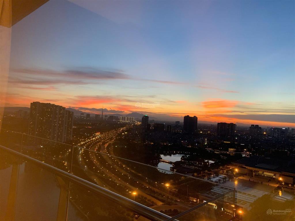 Bán căn hộ thăng long number one, dt 117m2 3pn +2wc full đồ view trung tâm hội nghị quốc gia