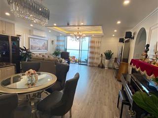 Chính chủ bán cc cầu giấy center point 85m2  3pn, 2wc. view đẹp. giá chuẩn 8,2 tỷ.  0961 270 ***