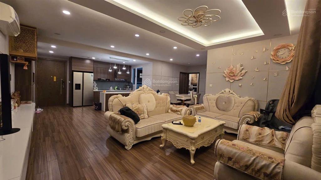 Bán gấp căn hộ 3pn 110m2 cc seasons avenue, mỗ lao, hà đông. giá chuẩn 8,5 tỷ. 0961 270 ***