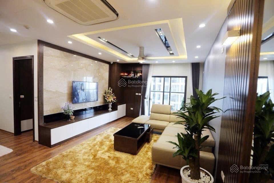 Chính chủ gửi bán căn hộ 94m2  3 phòng ngủ cc goldsilk complex. giá 7,7 tỷ.  0961 270 ***