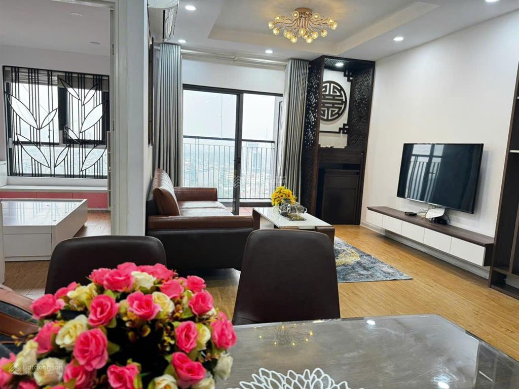 Chính chủ bán căn góc 3 phòng ngủ  91,5m2 cc samsora, 105 chu văn an. giá 7,4tỷ.  0961 270 ***