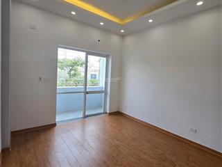 Chính chủ gửi bán  cc phố đỗ nhuận  đối diện công viên hòa bình  gần đại sứ quán hàn quốc