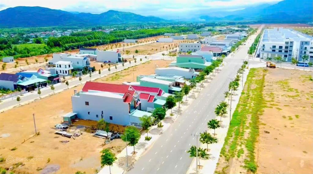 Bán đất sổ sẵn trong khu công nghiệp vsip bình định