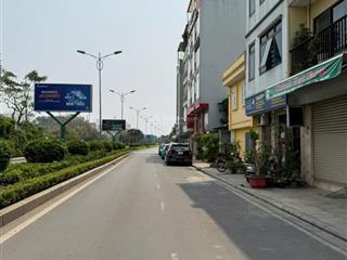 Cần bán đất phân lô quân đội 918 phúc đồng, long biên, hà nội