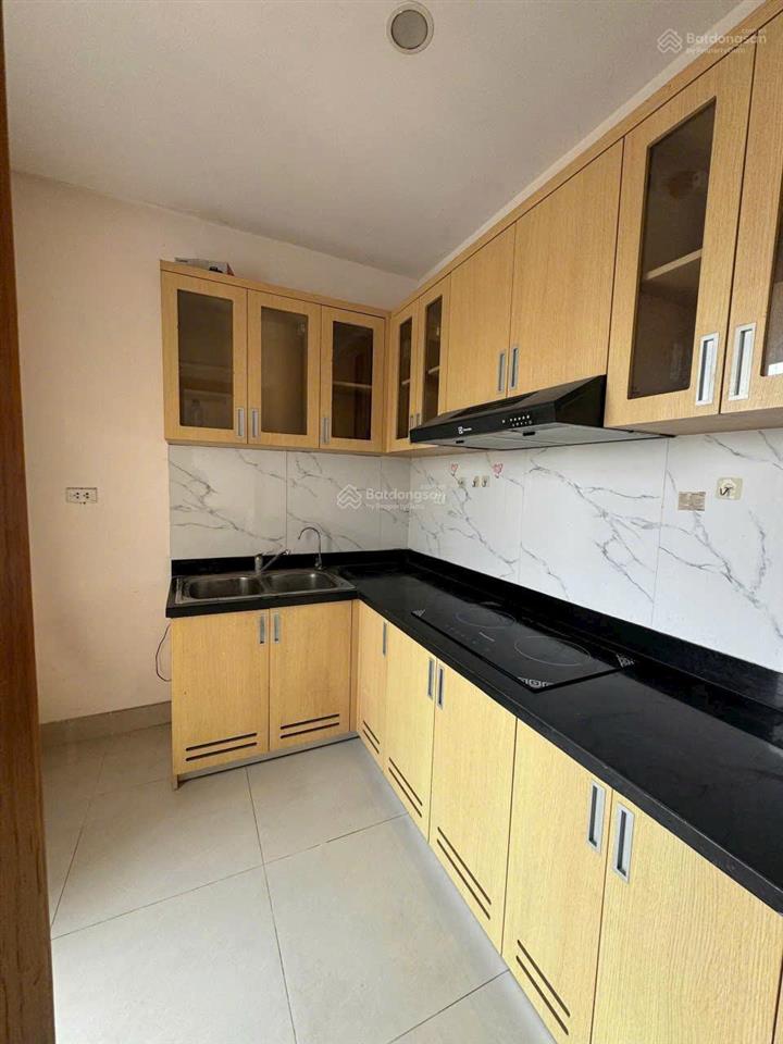Cần bán căn hộ chung cư himlam thạch bàn, long biên hà nội