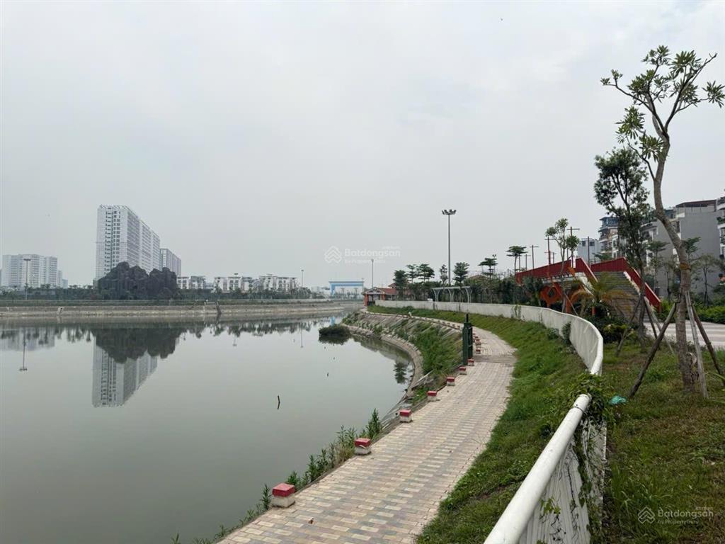 Cần bán nhà ngọc thụy long biên hà nội