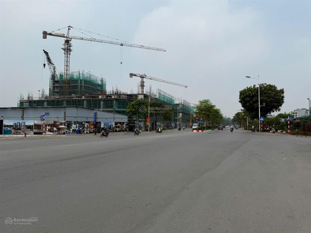 Cần bán nhà mặt phố cổ linh long biên hà nội