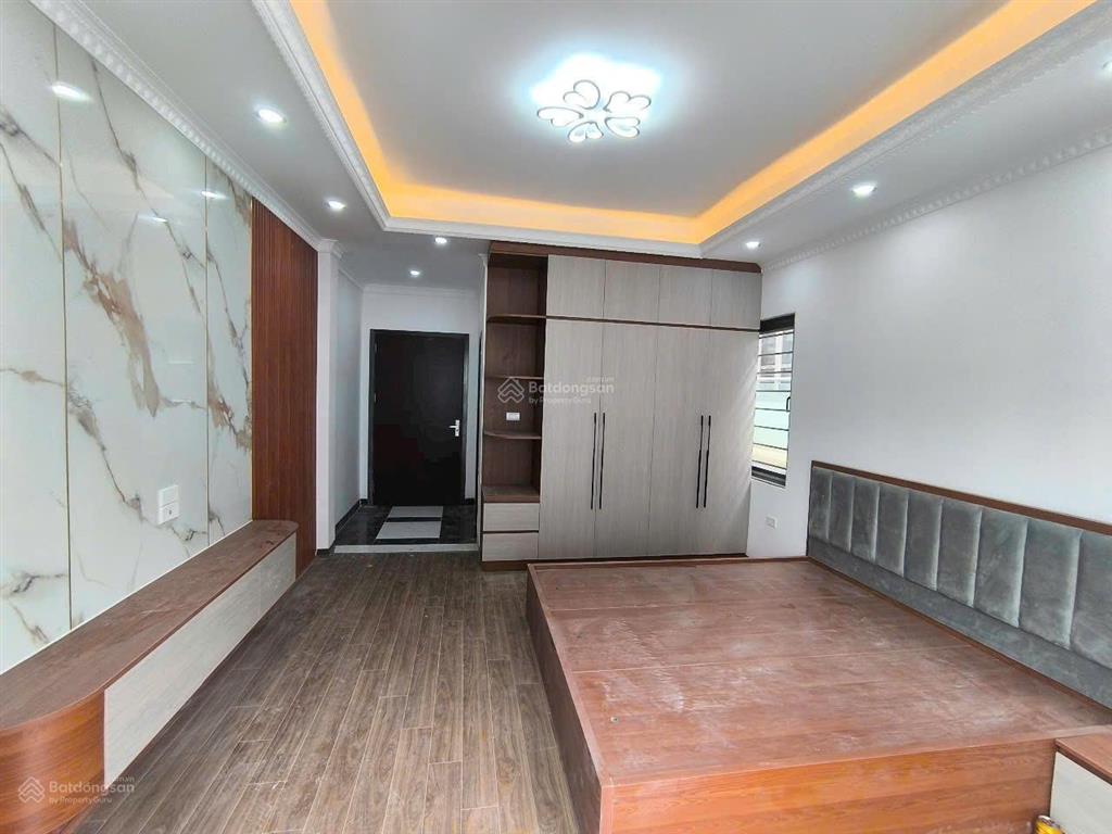 Cần bán nhà cổ linh, long biên, hà nội