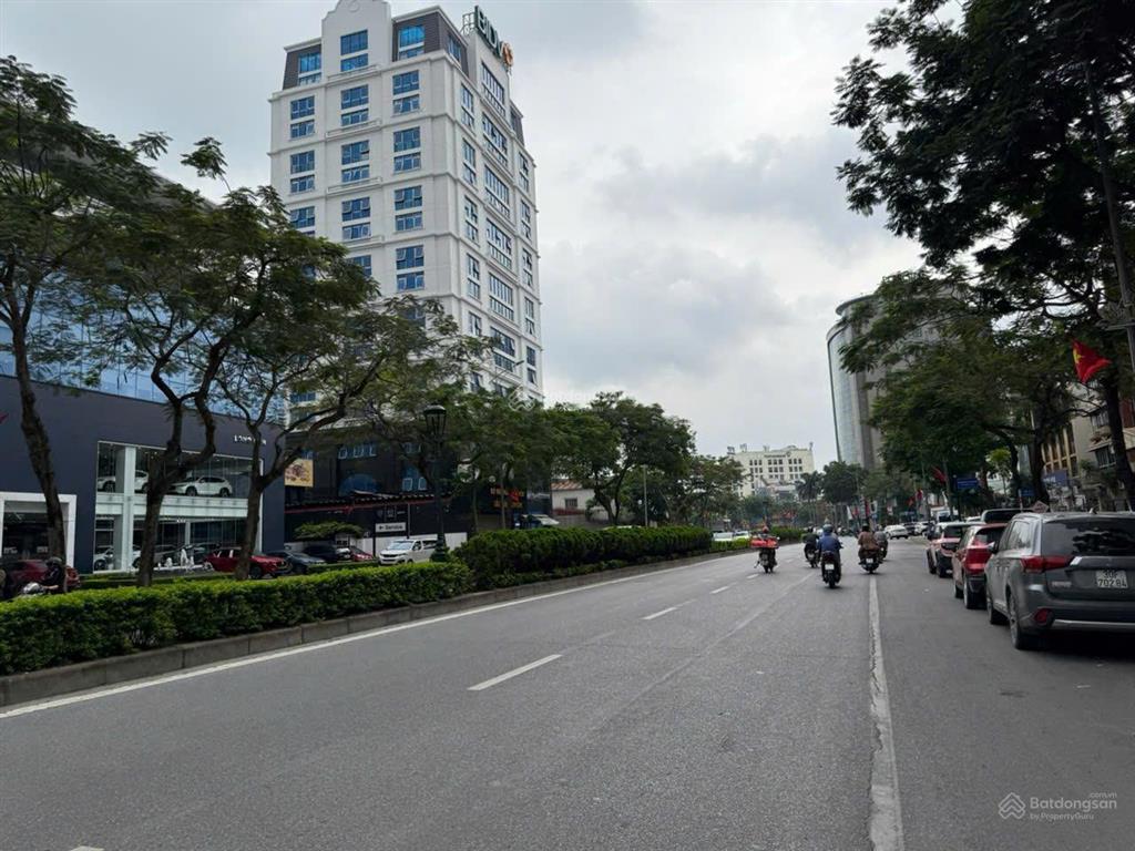 Cần bán nhà mặt phố nguyễn văn cừ long biên hà nội