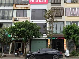 Cần bán nhà mặt phố nguyễn thời trung thạch bàn long biên hà nội.