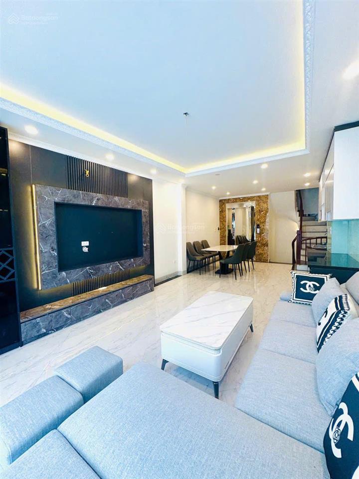 Cần bán nhà thạch bàn, long biên, hà nội