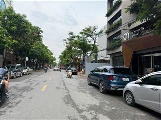 Cần bán nhà mặt phố trạm long biên hà nội