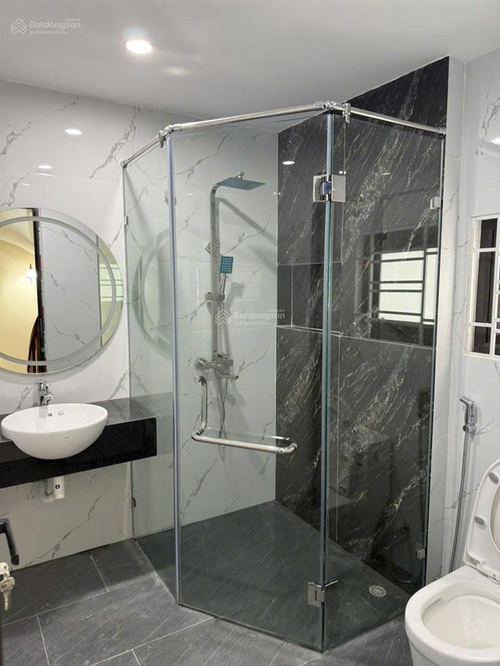 Cần bán nhà cự khối long biên hà nội