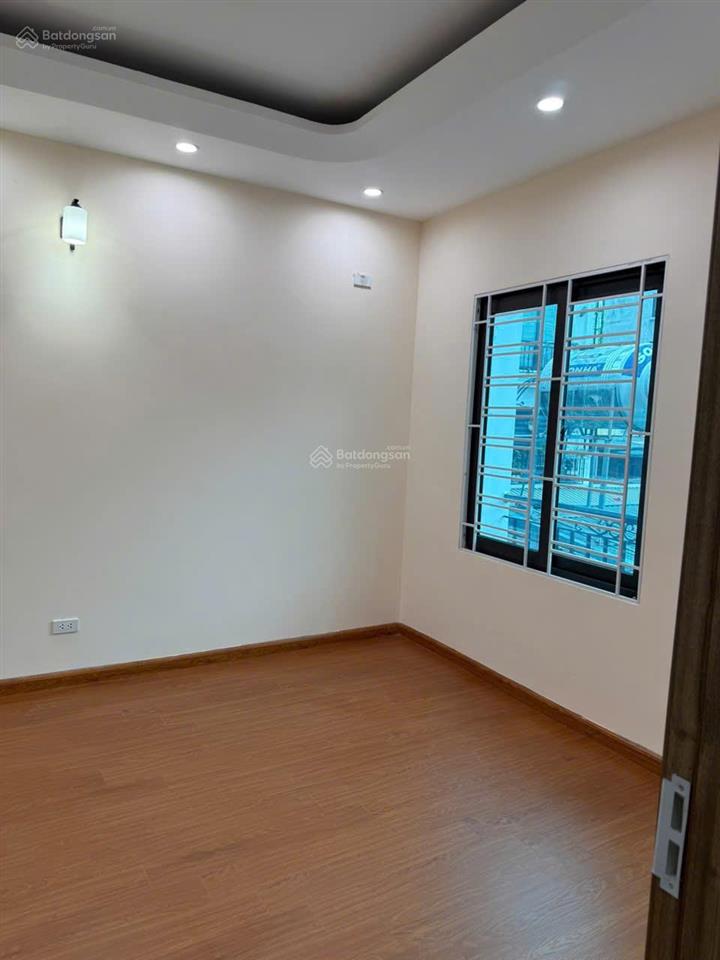 Cần bán nhà cự khối long biên hà nội