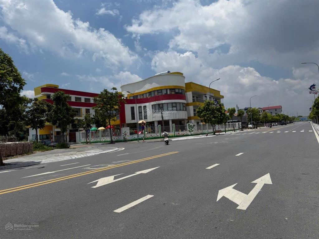 Cần bán đất đấu cự khối long biên hà nội